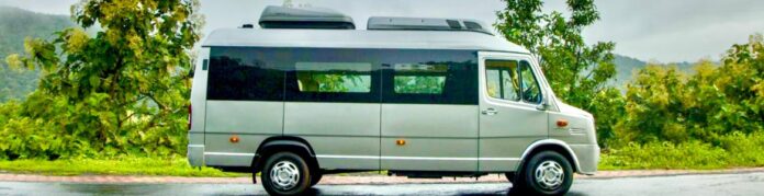 Delhi to Agra tempo traveller